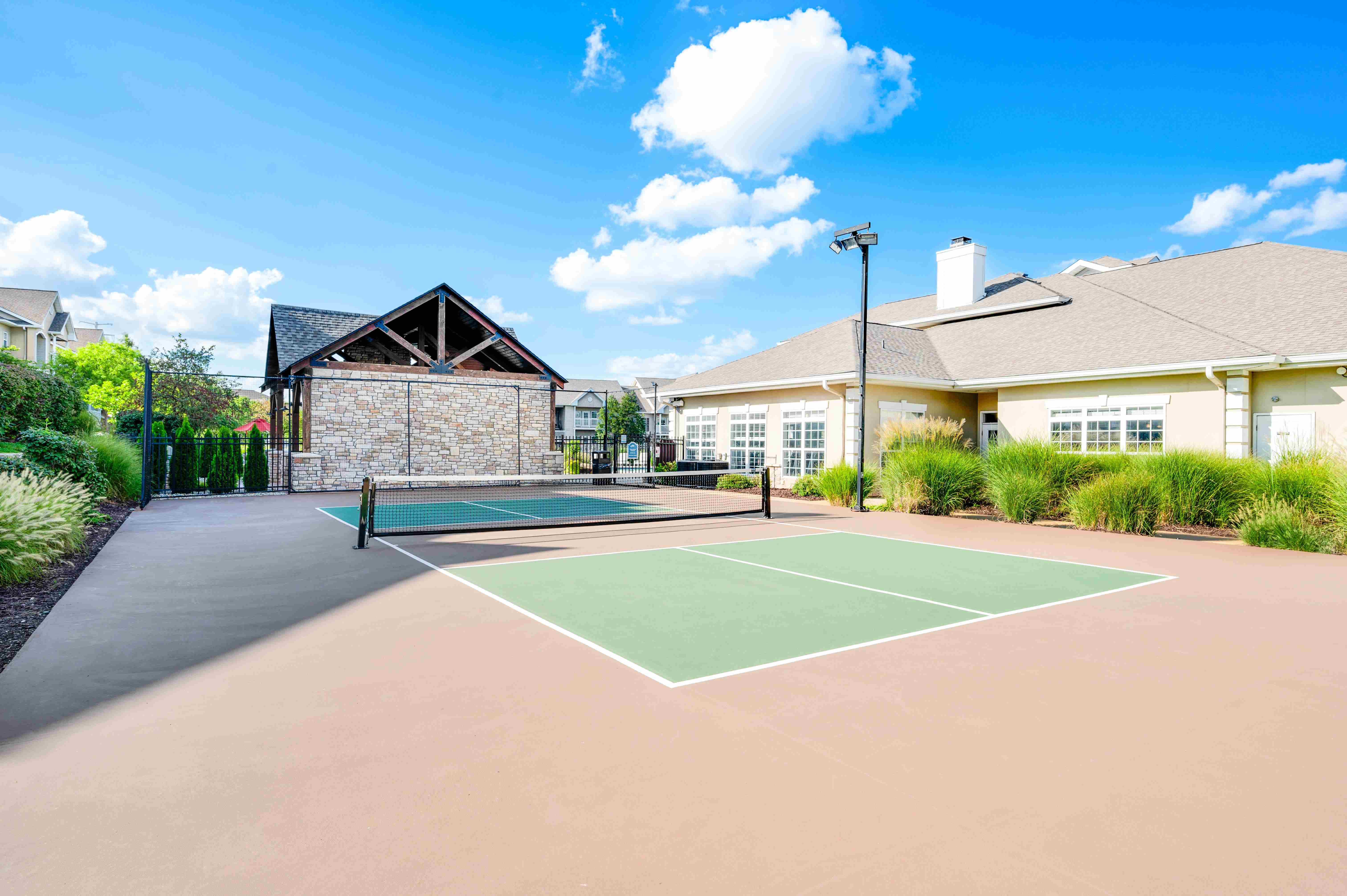 The Boulders at Katy Trail Image 31