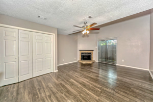 Hulen Park Place Image 9