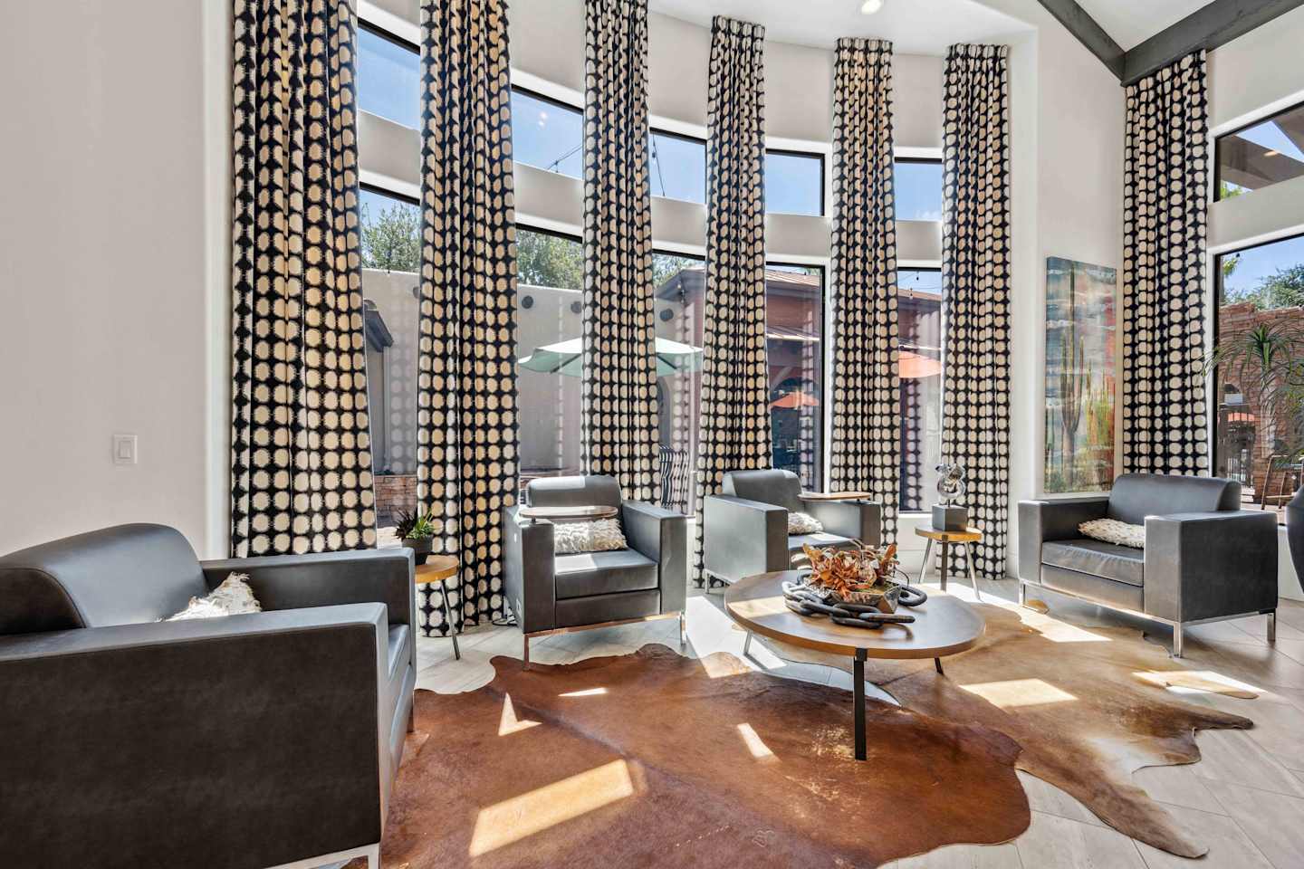 Lazo Apartments Image 15