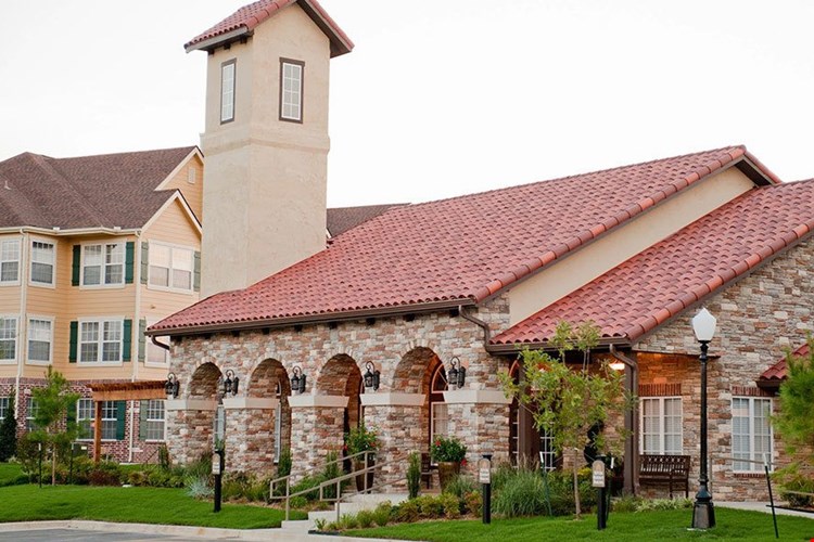 Park at Mission Hills  Image 2