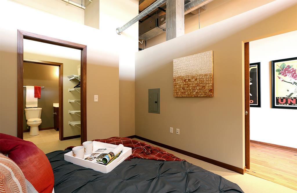 Else Warehouse Image 19