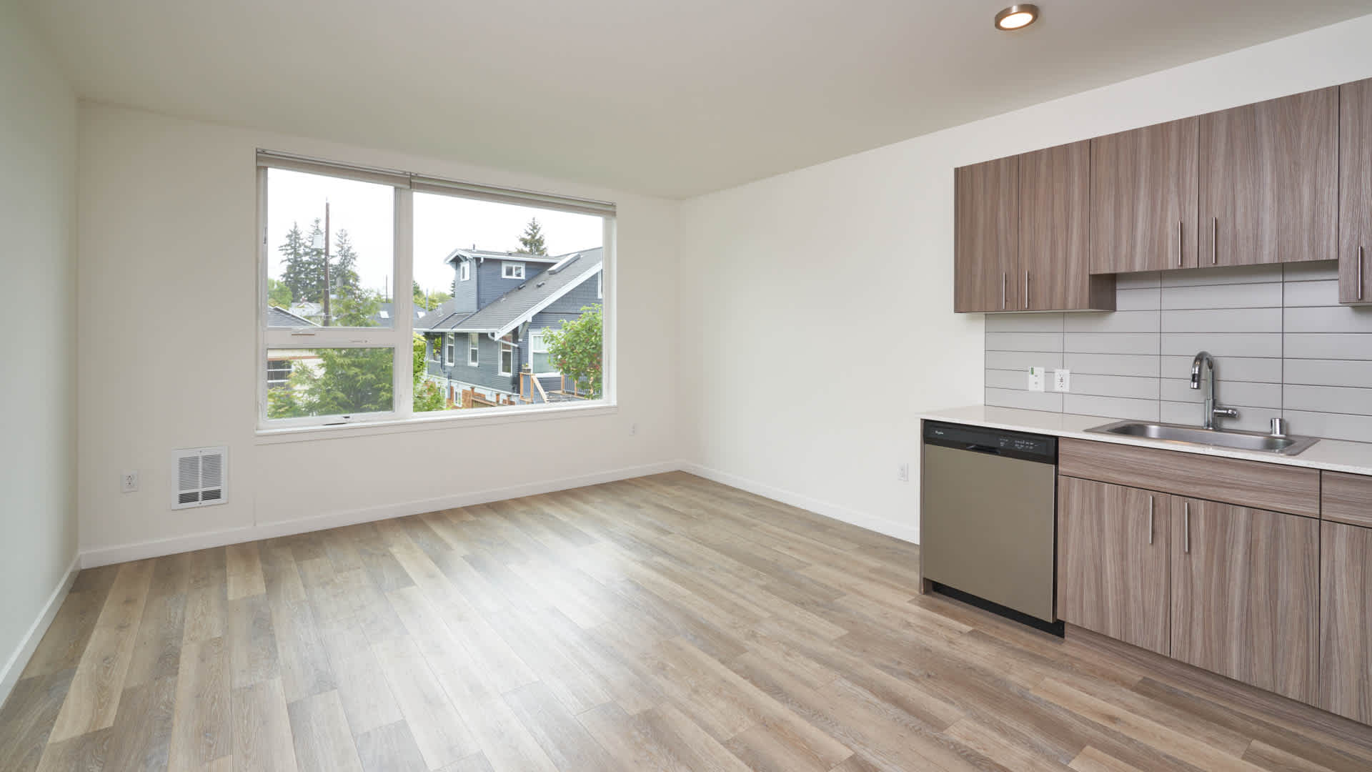 Springline  Image 55