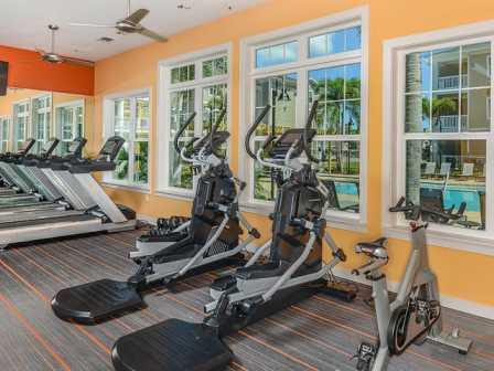 Aura at 4th Image 14