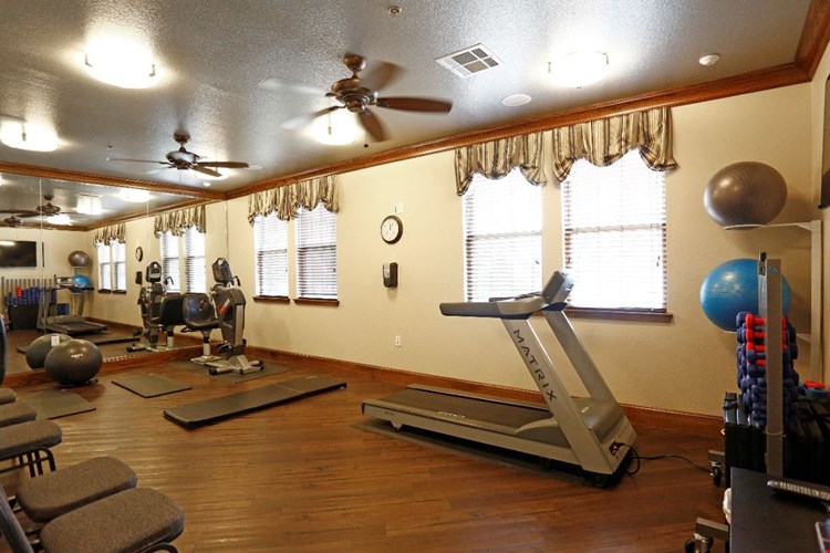 McDermott 55 Image 11