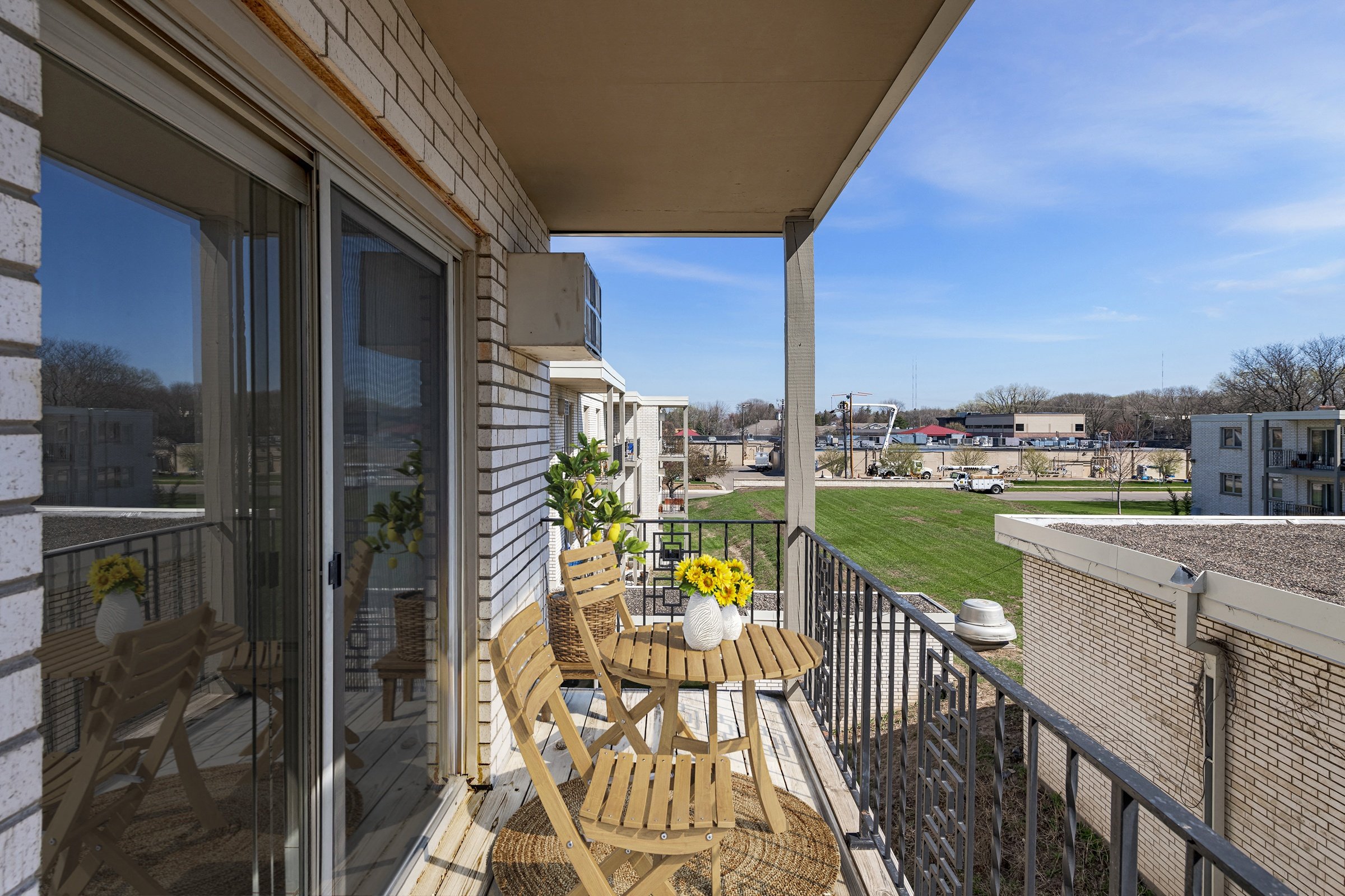 Hamline Terrace Image 11
