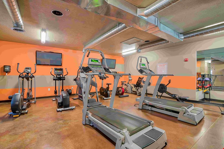 Meadowbrook Station Apartments Image 45