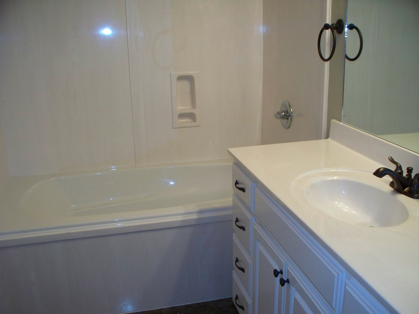 Village Maison Townhomes Image 13