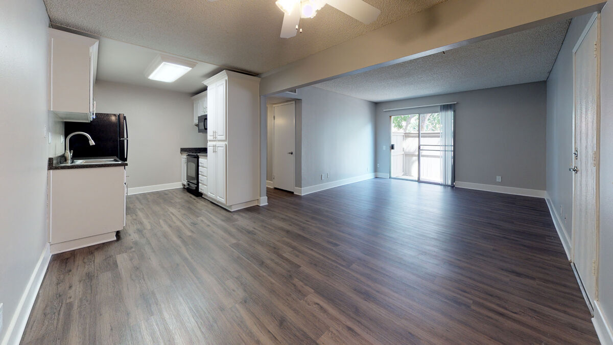 Mountain View (San Dimas) Image 4