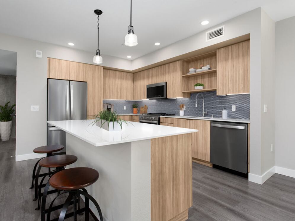 Townhome kitchen and entry