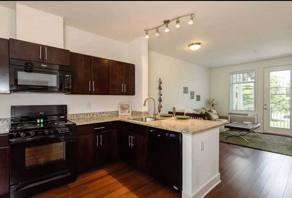 Meridia Main Station Image 13