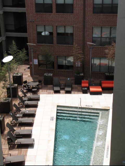 Cole Apartments Image 11