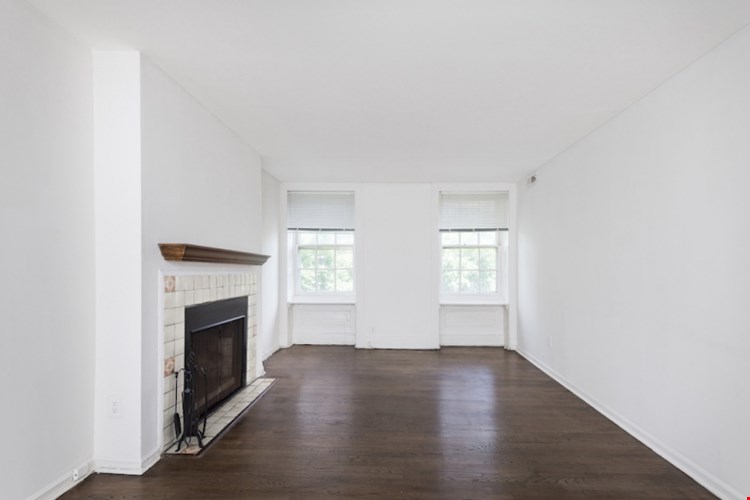 526 Spruce Street Image 3