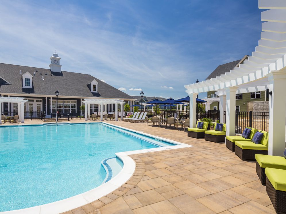 Avalon Huntington Station