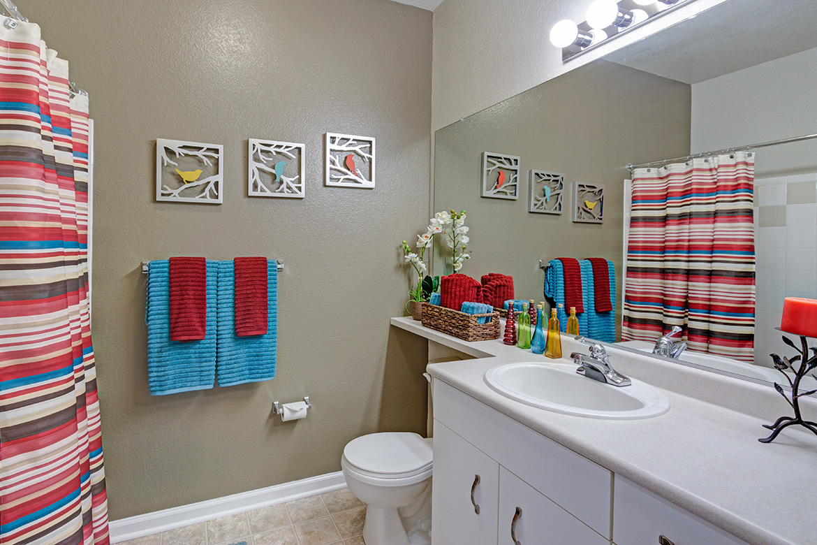 Large Guest Bathroom