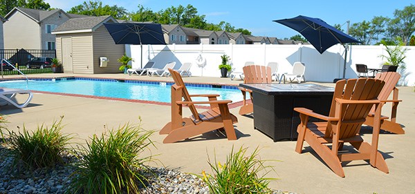 Cantwell Crossing Apartments and Townhomes Image 3