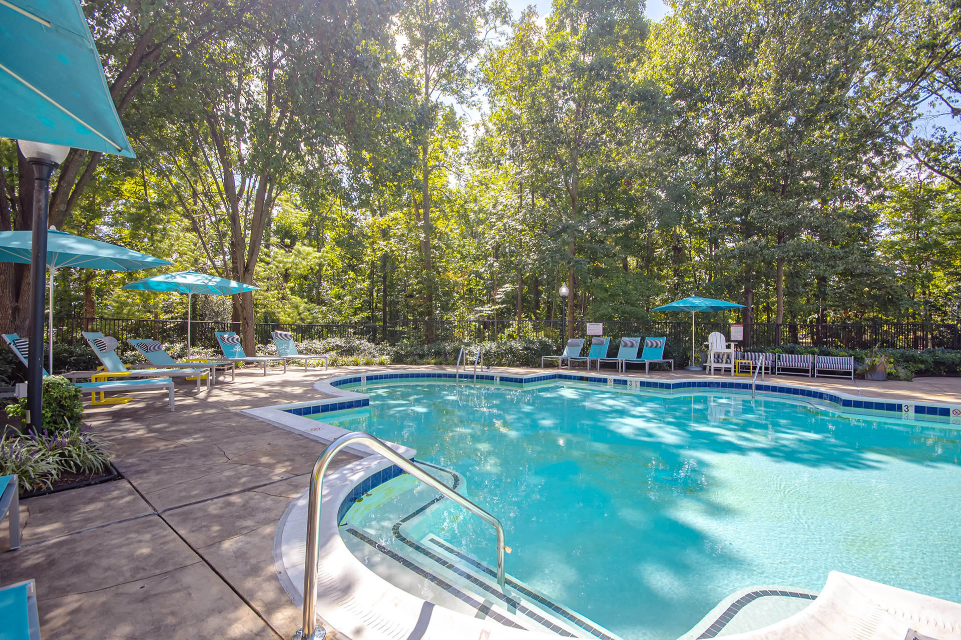 Westfield Village Image 14