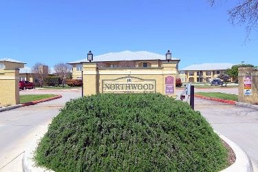 Northwood Luxury Apartments Image 4