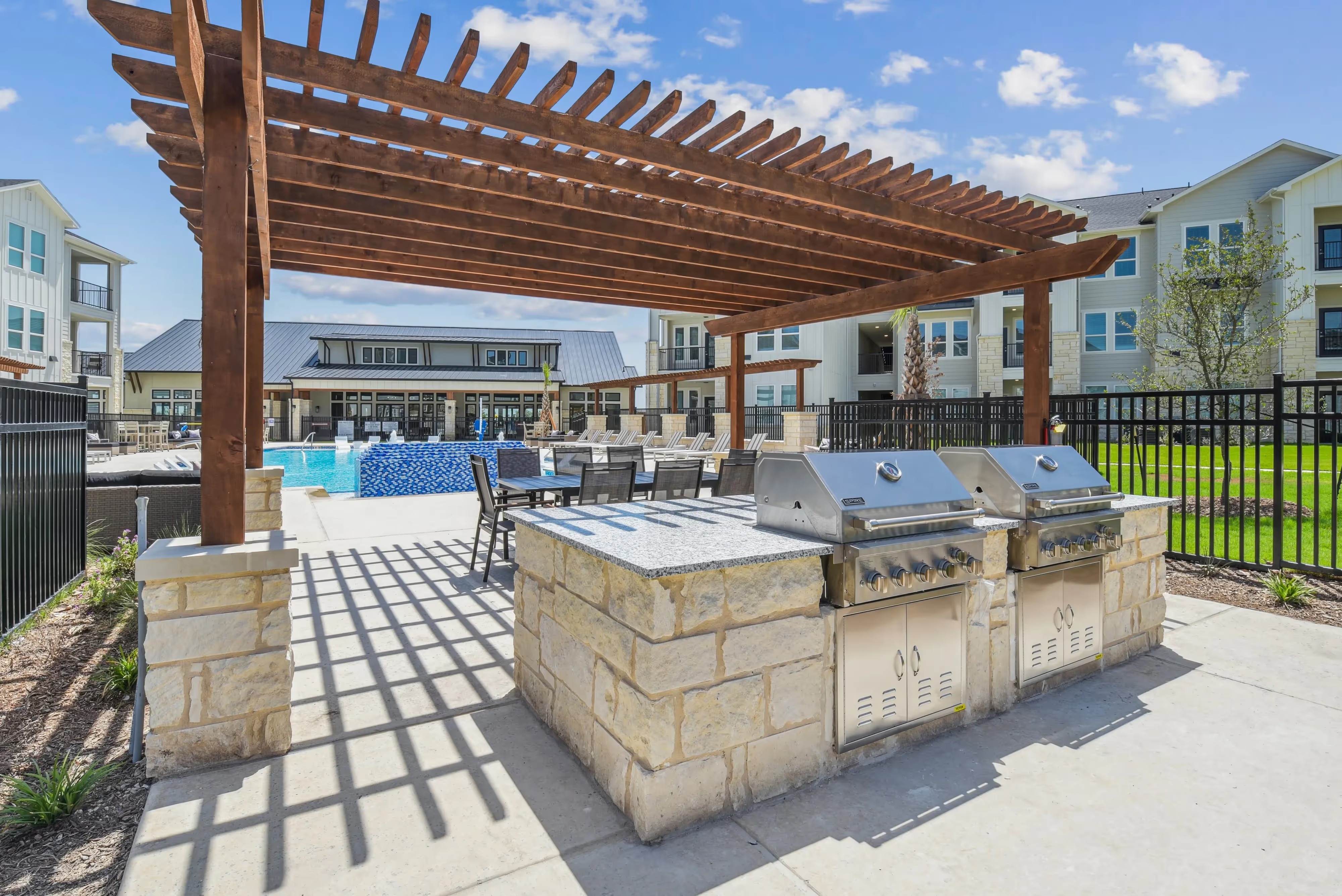 Paloma Apartments Image 3