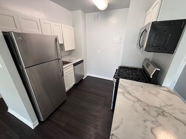 Silver Spring Towers Image 31