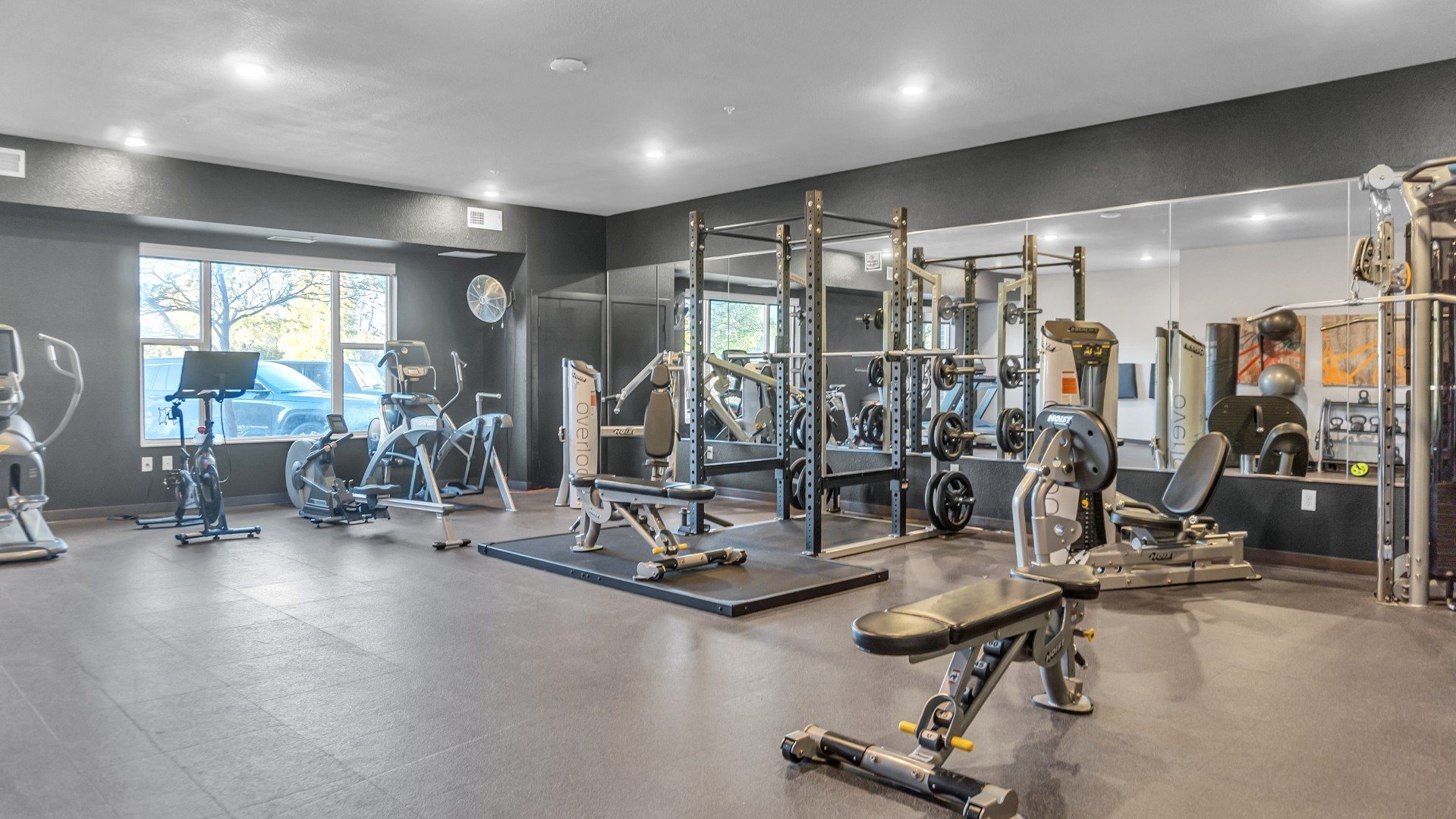 Overlook on the Creek Image 8