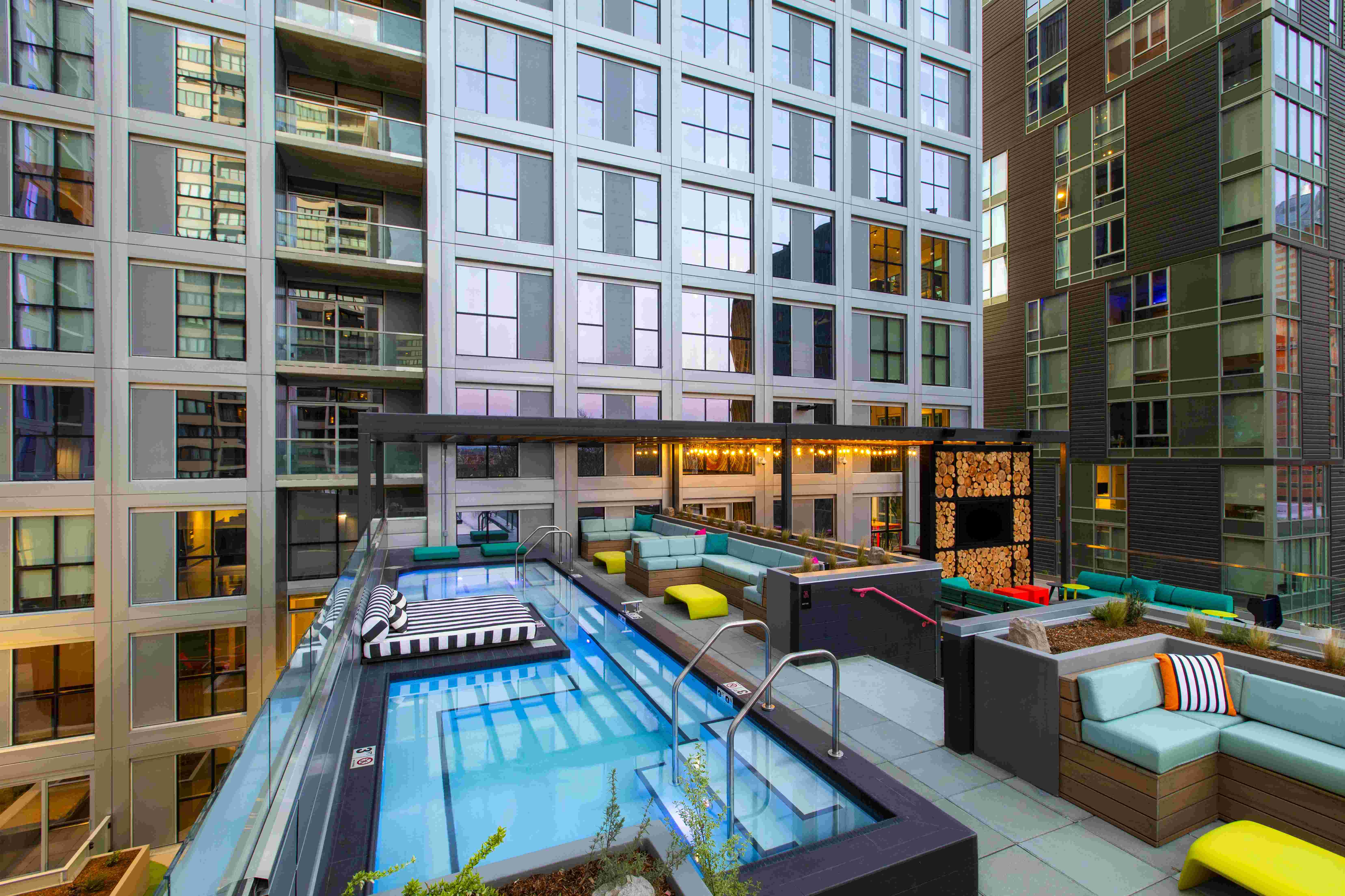 Rooftop hot tubs for relaxing evenings