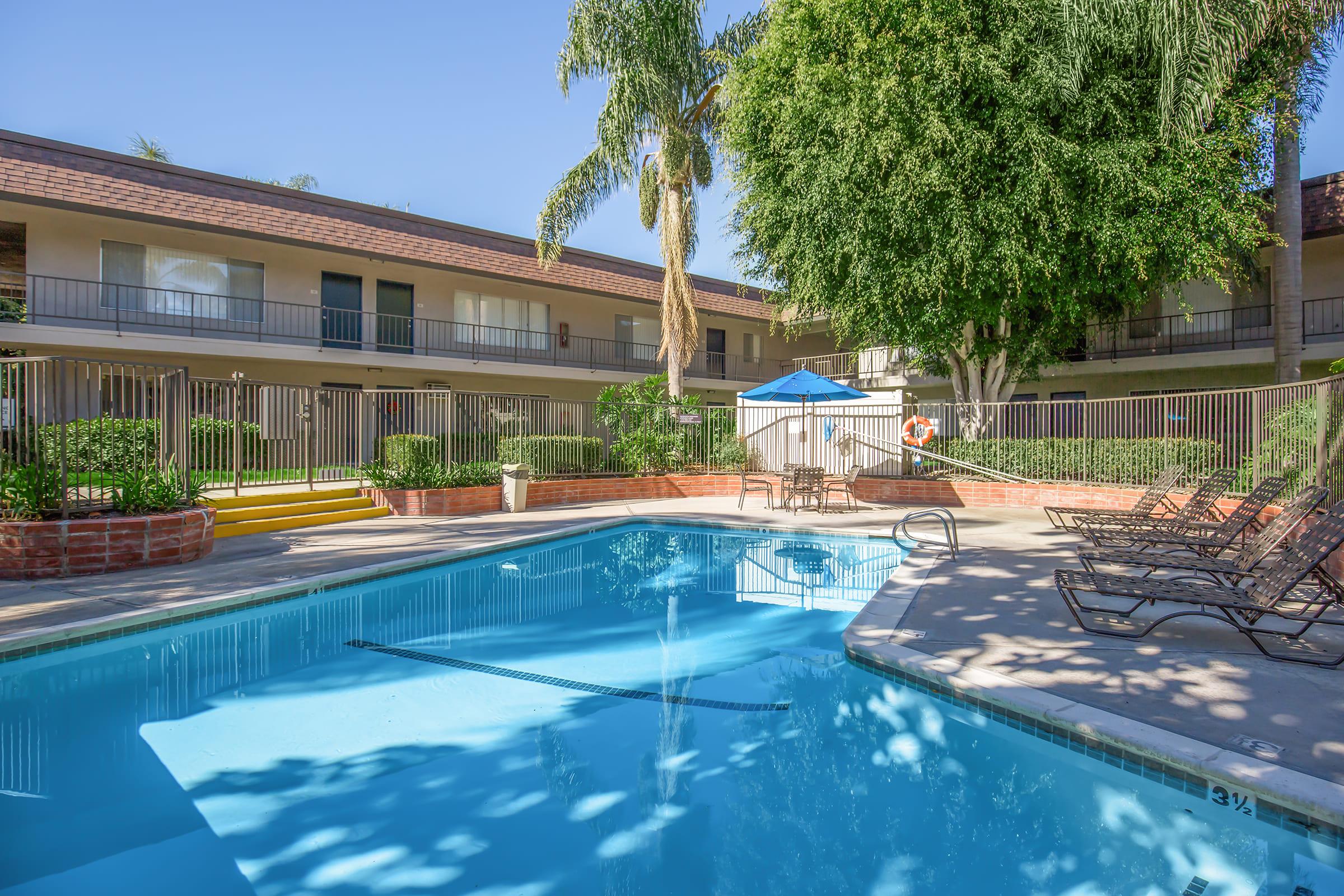 Huntington Highlander Apartment Homes Image 1