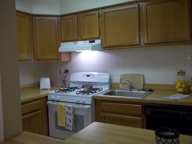 Hunt Club Apartments Image 3