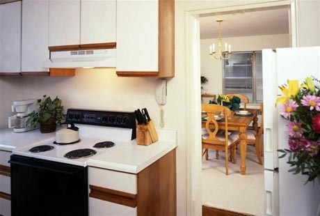 Smoke-Free Available