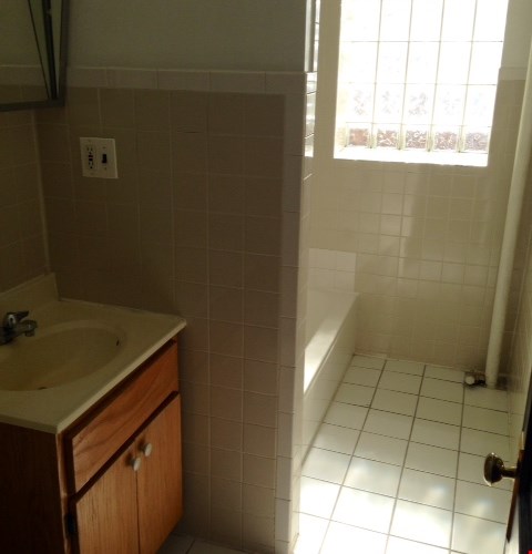 5416 S Woodlawn Avenue Image 10