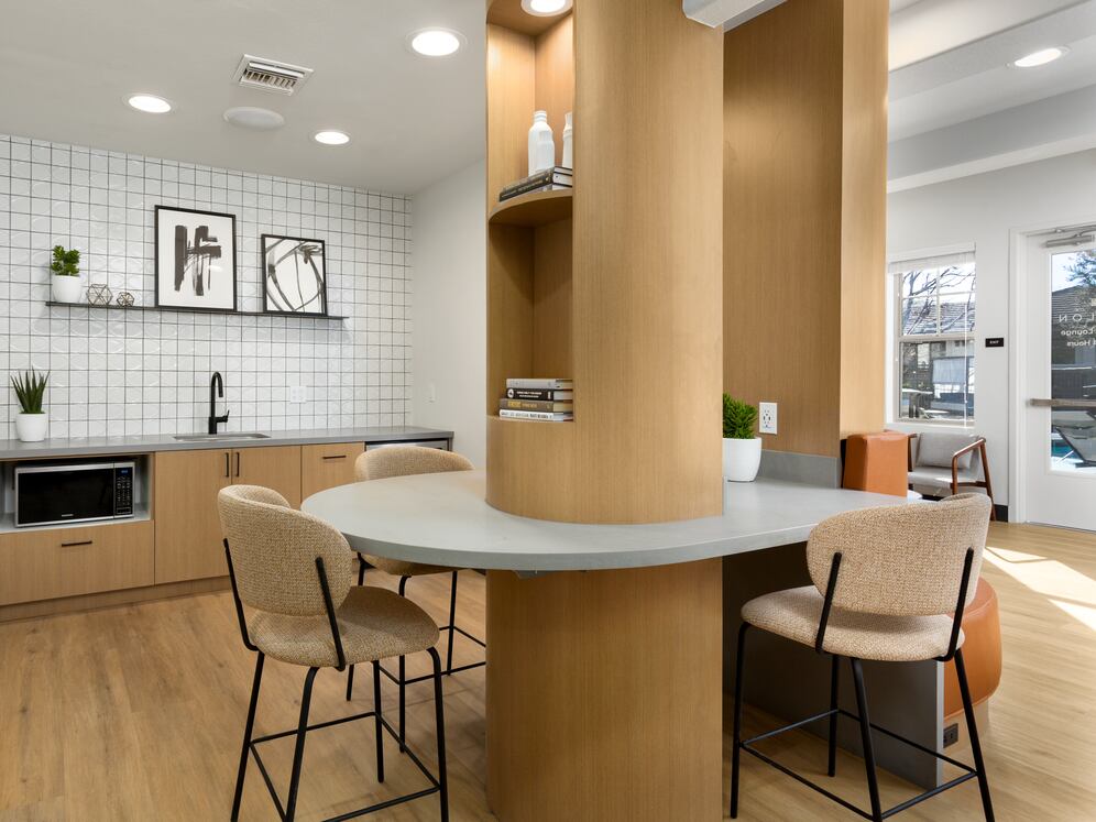 Resident Lounge with Kitchenette