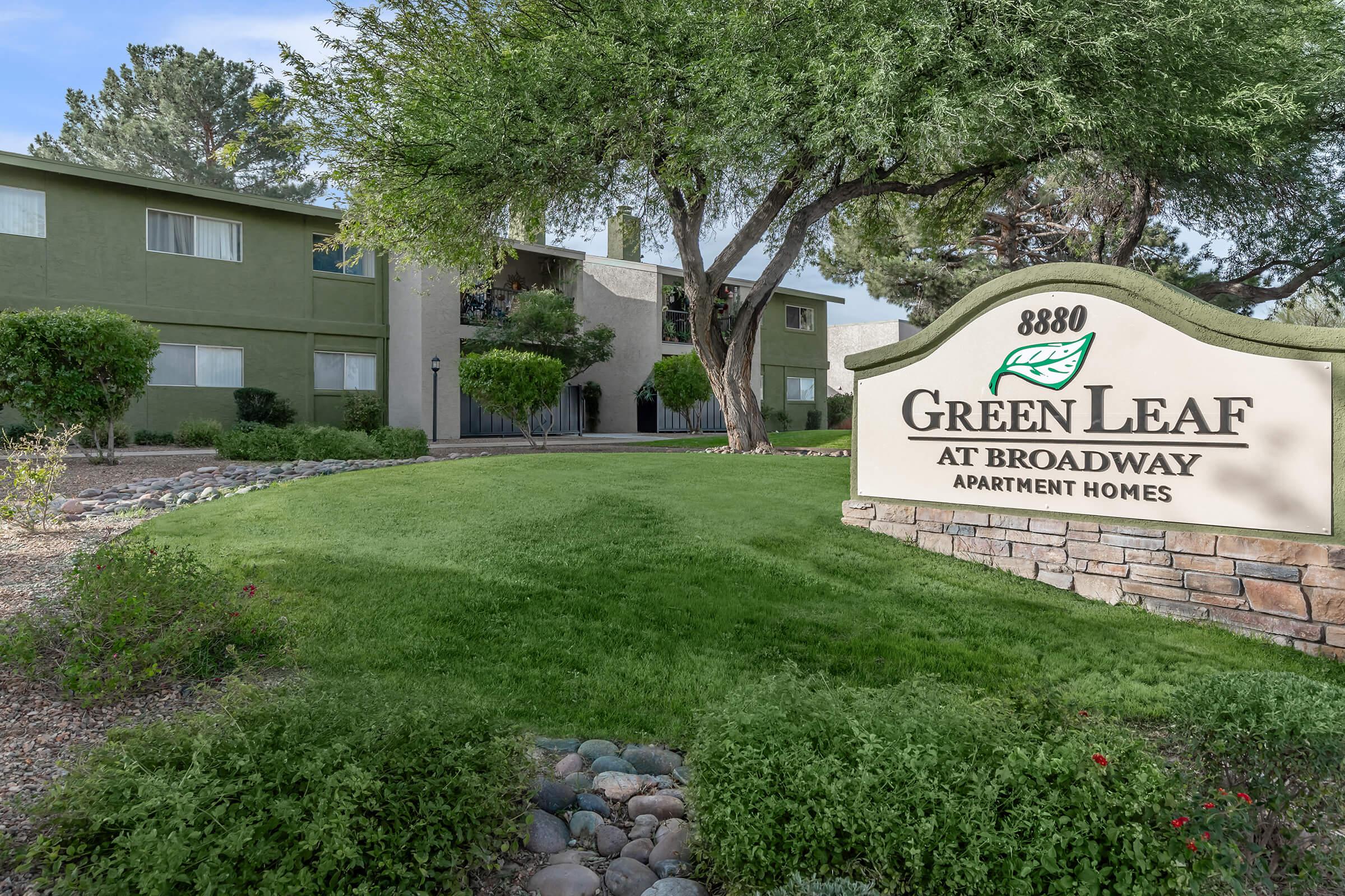 Green Leaf At Broadway Image 24