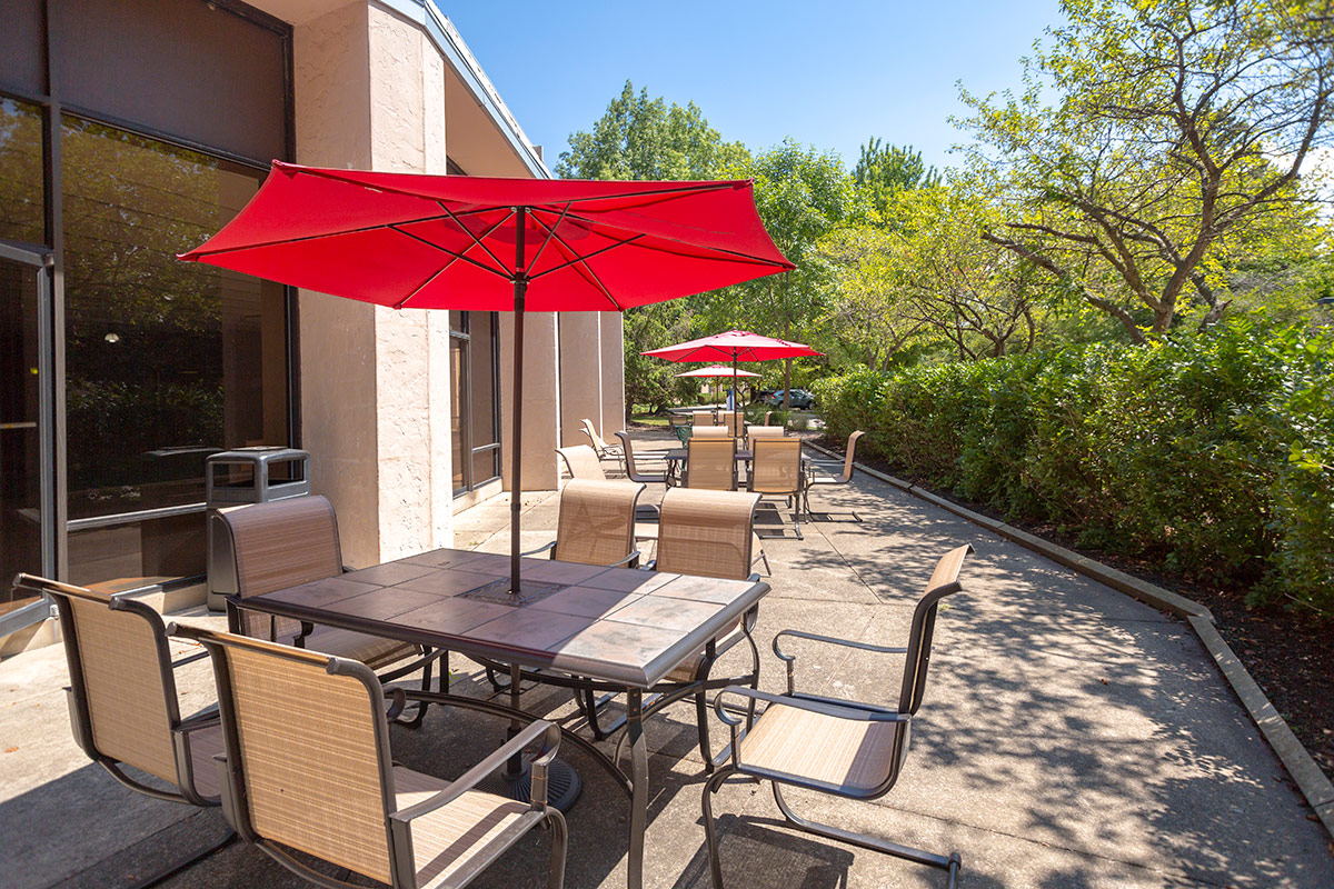 Apartments at Presidential Luxury Apartments Rocky River