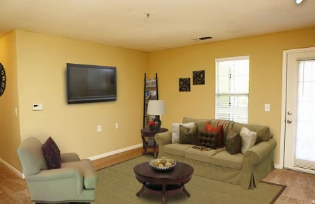 Summerland Heights Image 7