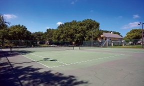 Twin Lakes Apartments Image 3