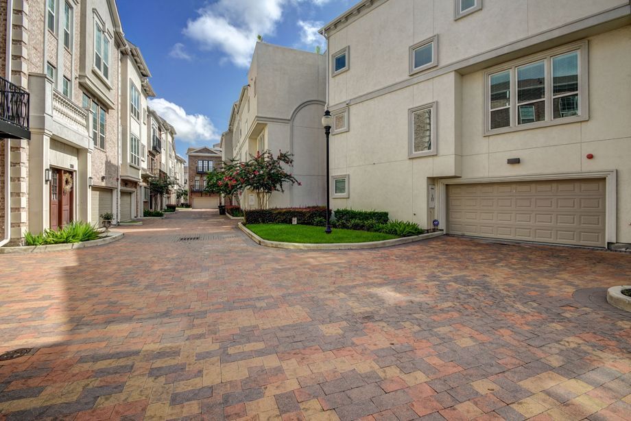 Camden Highland Village Image 35