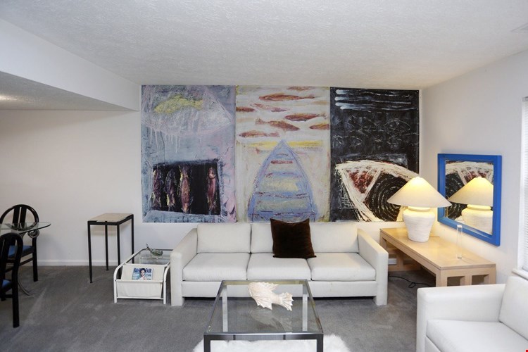 Westbury Court Image 2