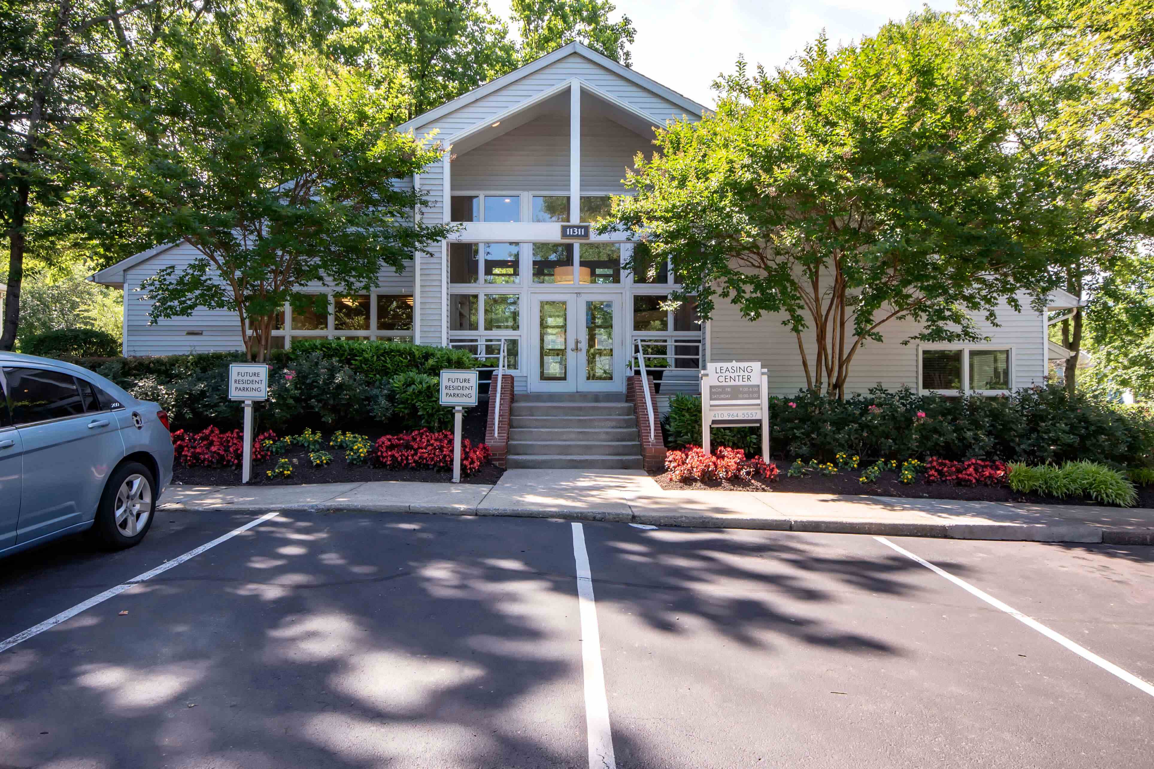 Clary's Crossing Image 1