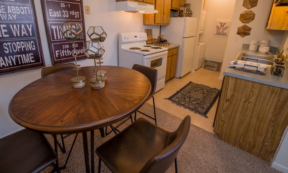 Waters Edge Apartments Image 10