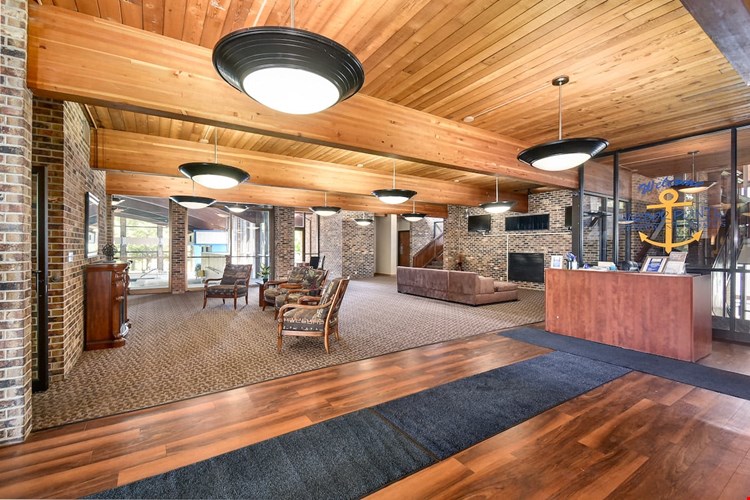 Harbor Pointe Image 7