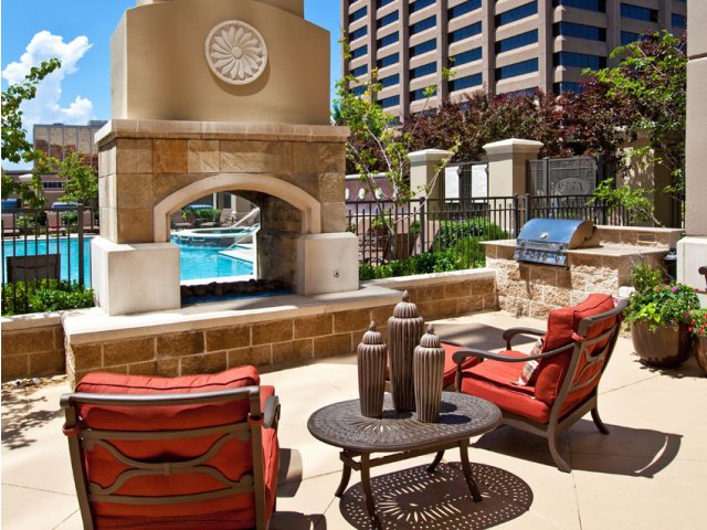 4550 Cherry Creek Image 6