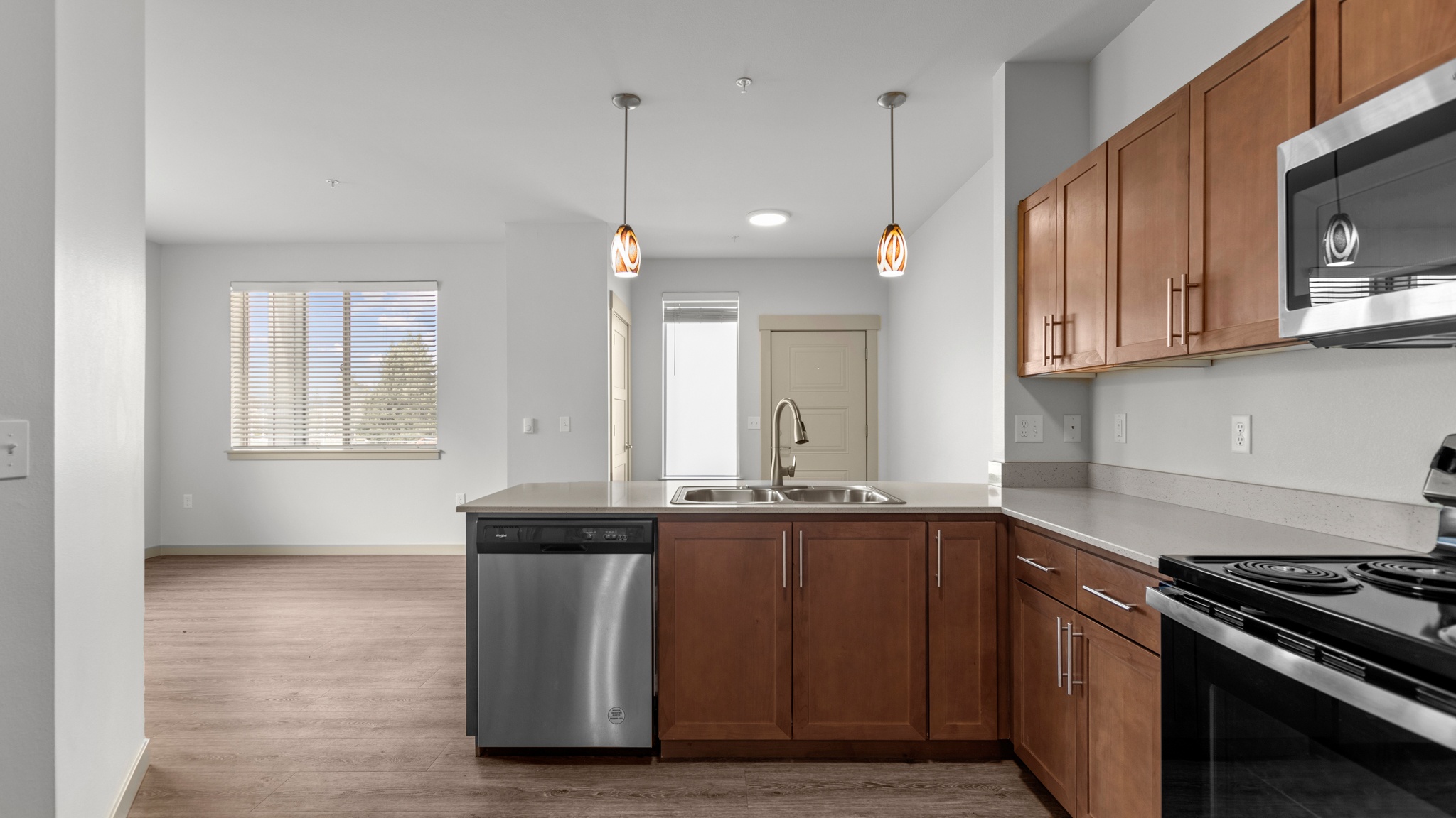 Lark View Village Image 30