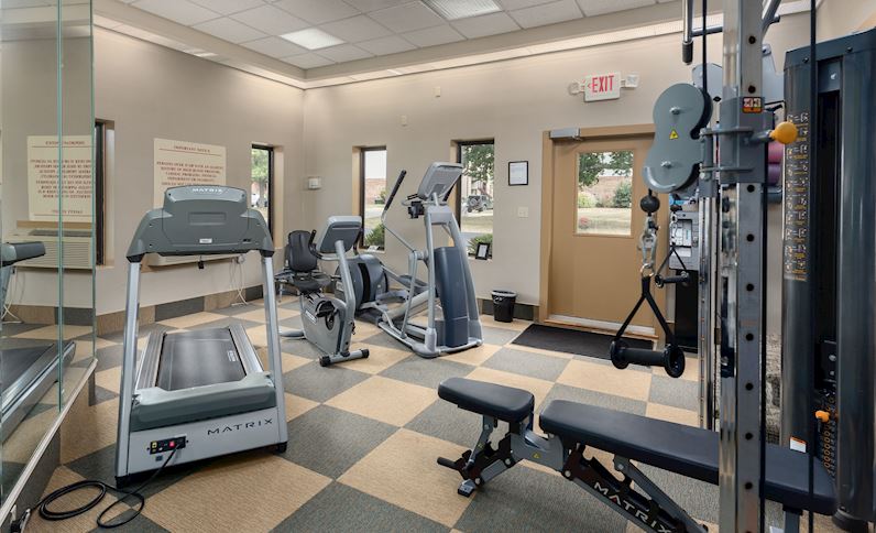 Pikeview Manor Apartments Image 6