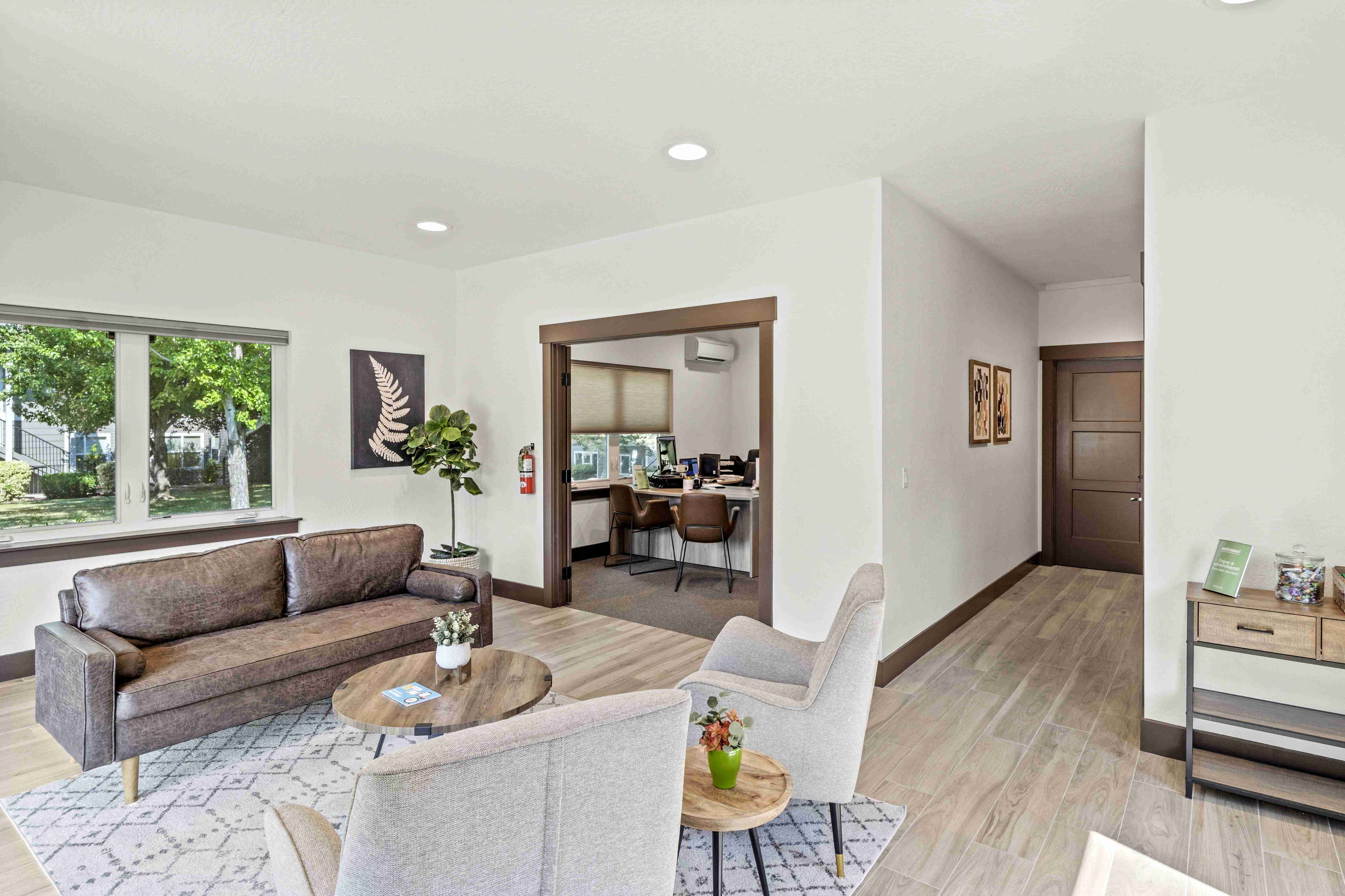 Leasing Office