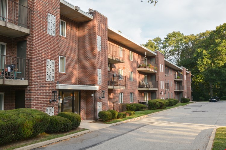 Lansdowne Towers Residential Building