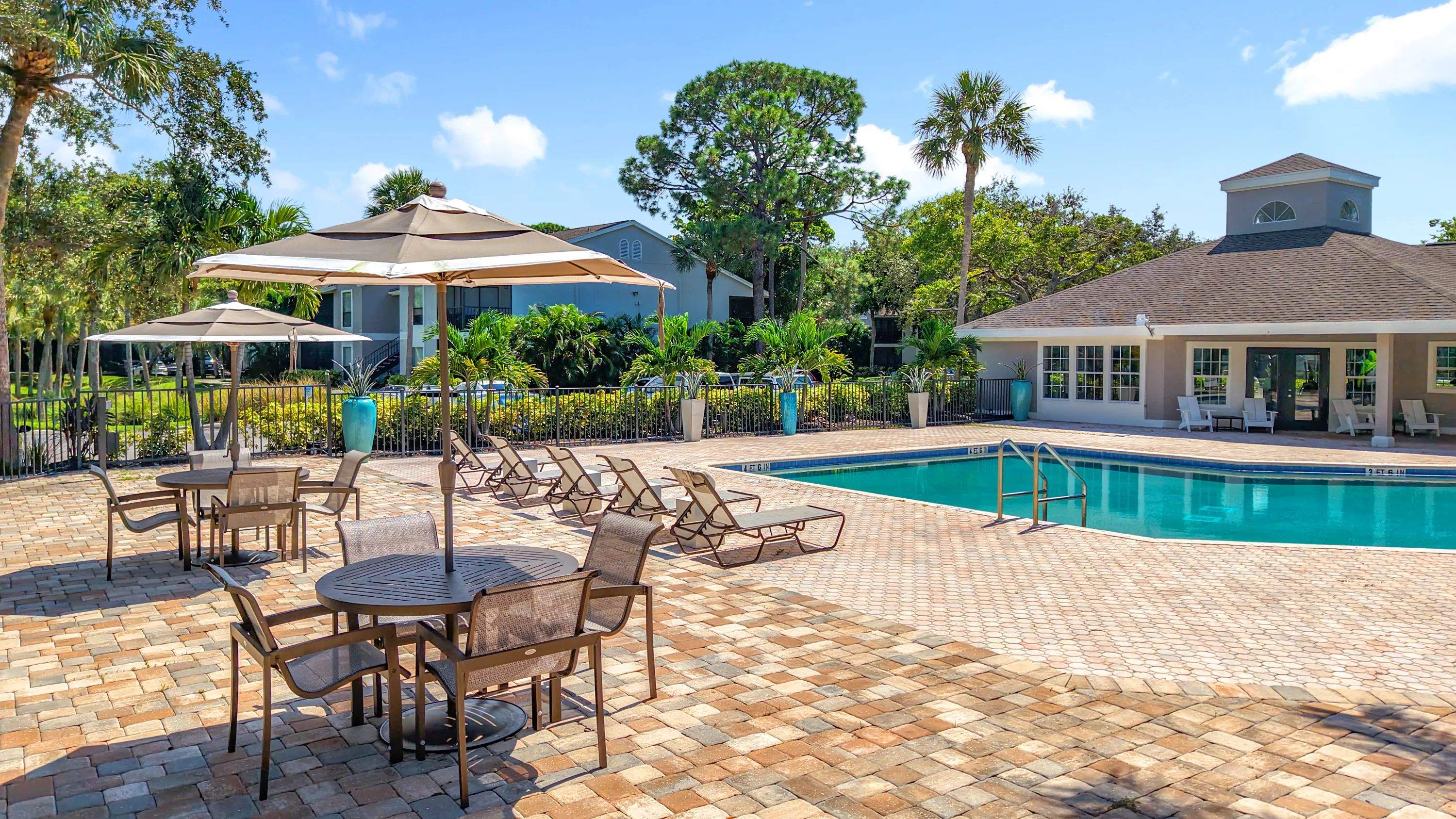 Soak up the sun or relax in the shade—our spacious pool deck offers loungers and umbrella-shaded tables for the perfect Florida day.
