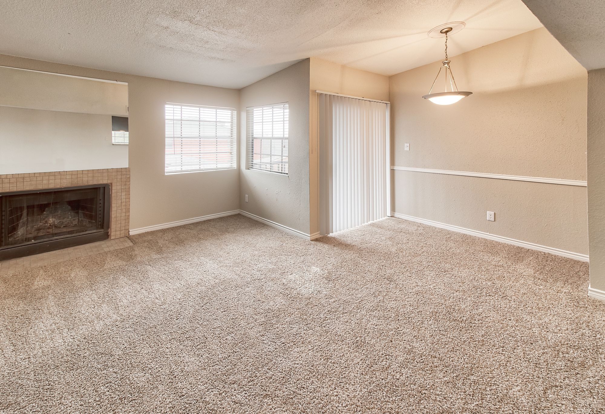 Promontory Point Apartments Image 18