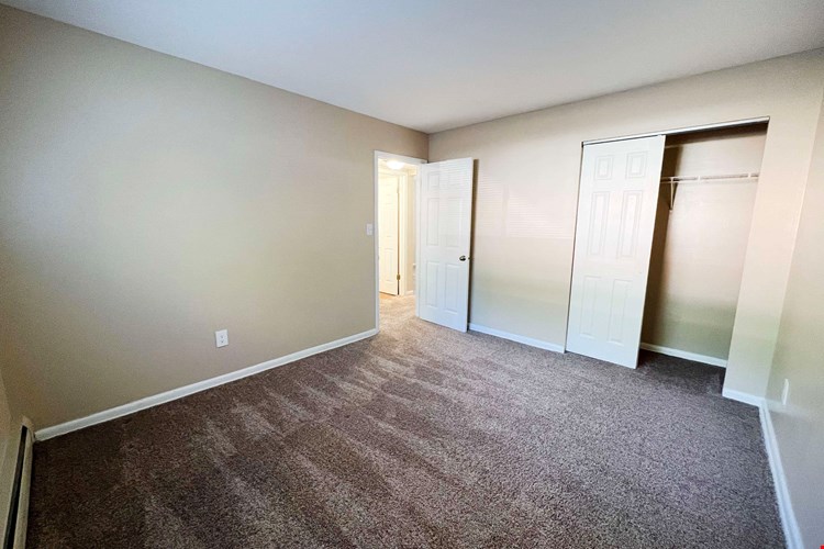 Sharondale Woods Apartments Image 64