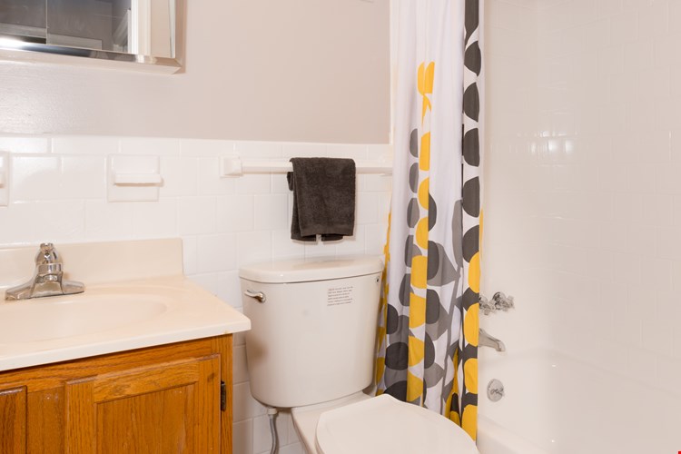 Scarborough Square Townhomes & Apartments Image 14