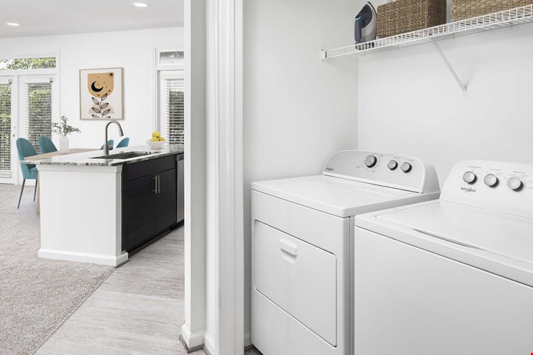 Camden Monument Place Image 5