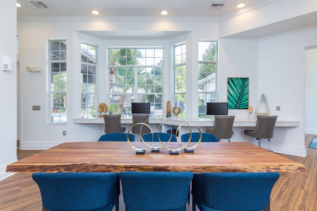 Alvista Sterling Palms Image 27